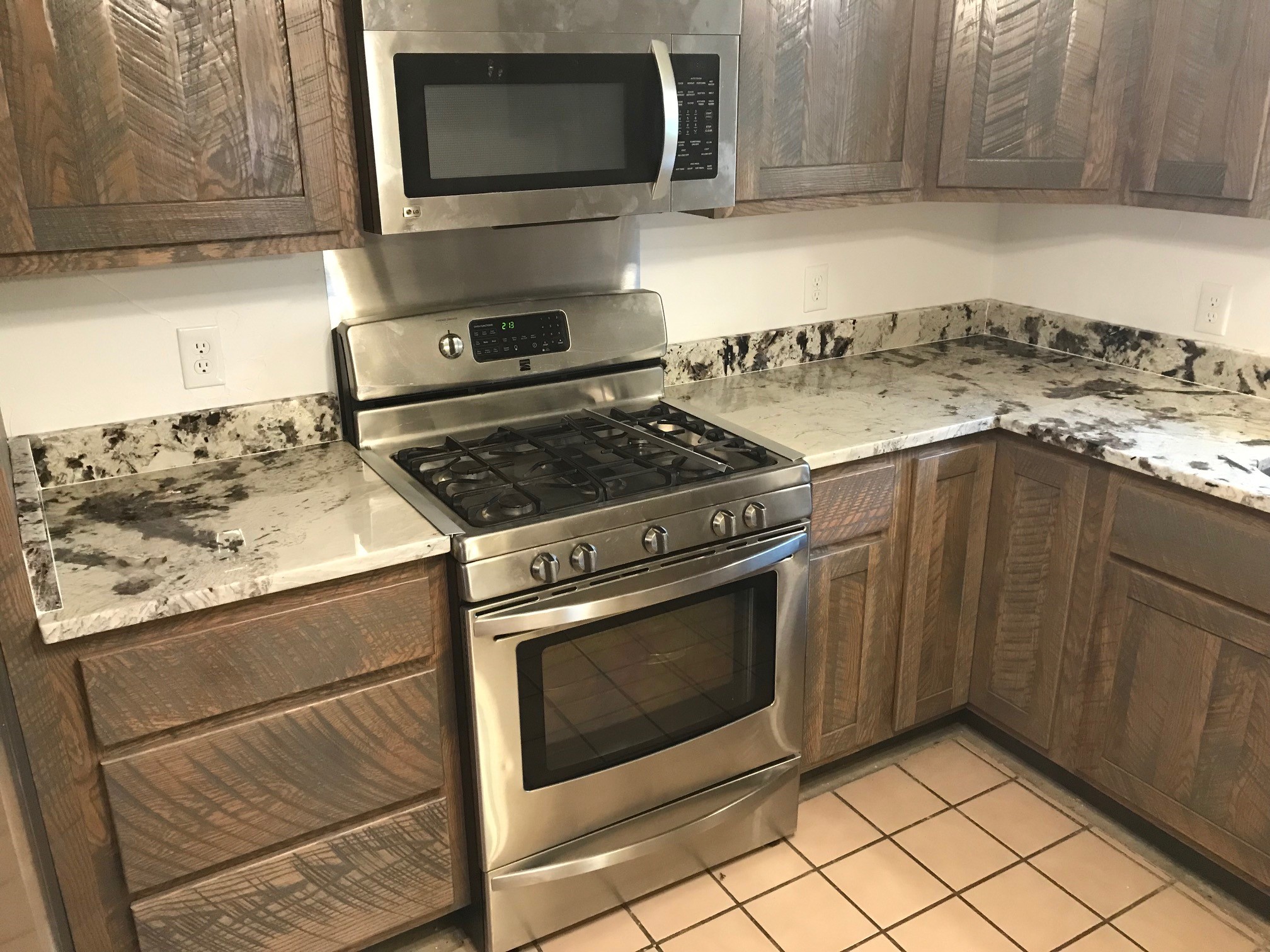 Tulsa Granite, LLC Projects Page